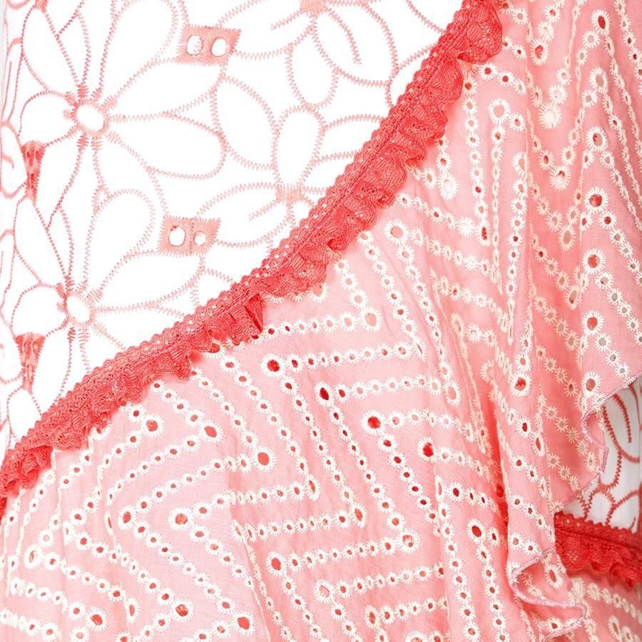 フラメンコの巻きスカートは、MariQuitaで。