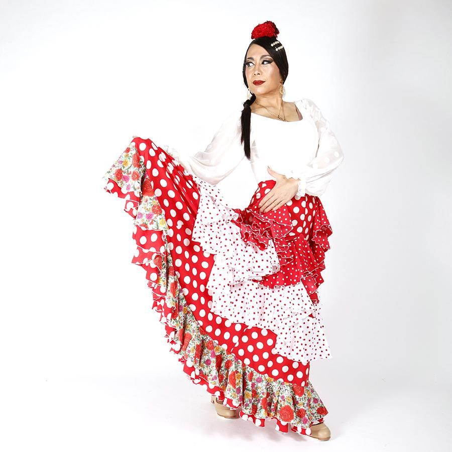 フラメンコのファルダはMariQuitaで。