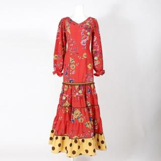 フラメンコの衣装、ドレス、ワンピースならMariQuitaで。