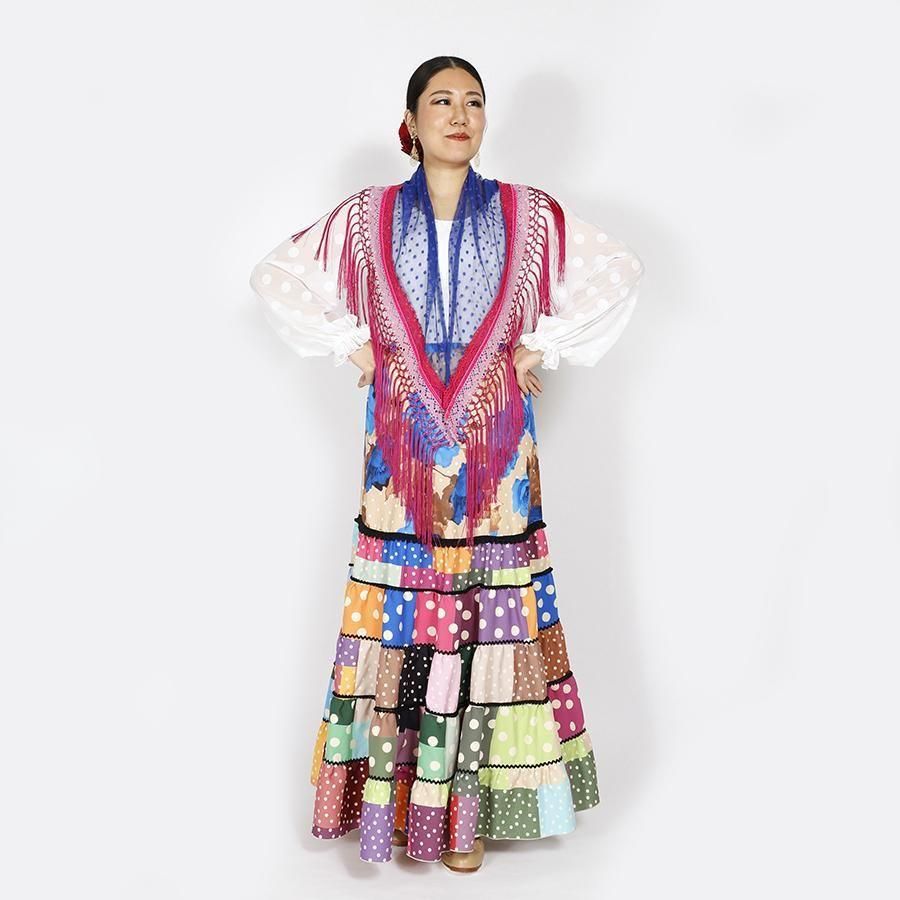 フラメンコのファルダはMariQuitaで。