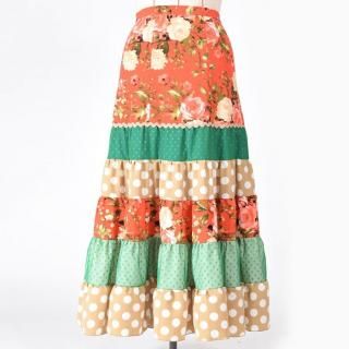 フラメンコのファルダはMariQuitaで。