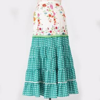 フラメンコのファルダはMariQuitaで。