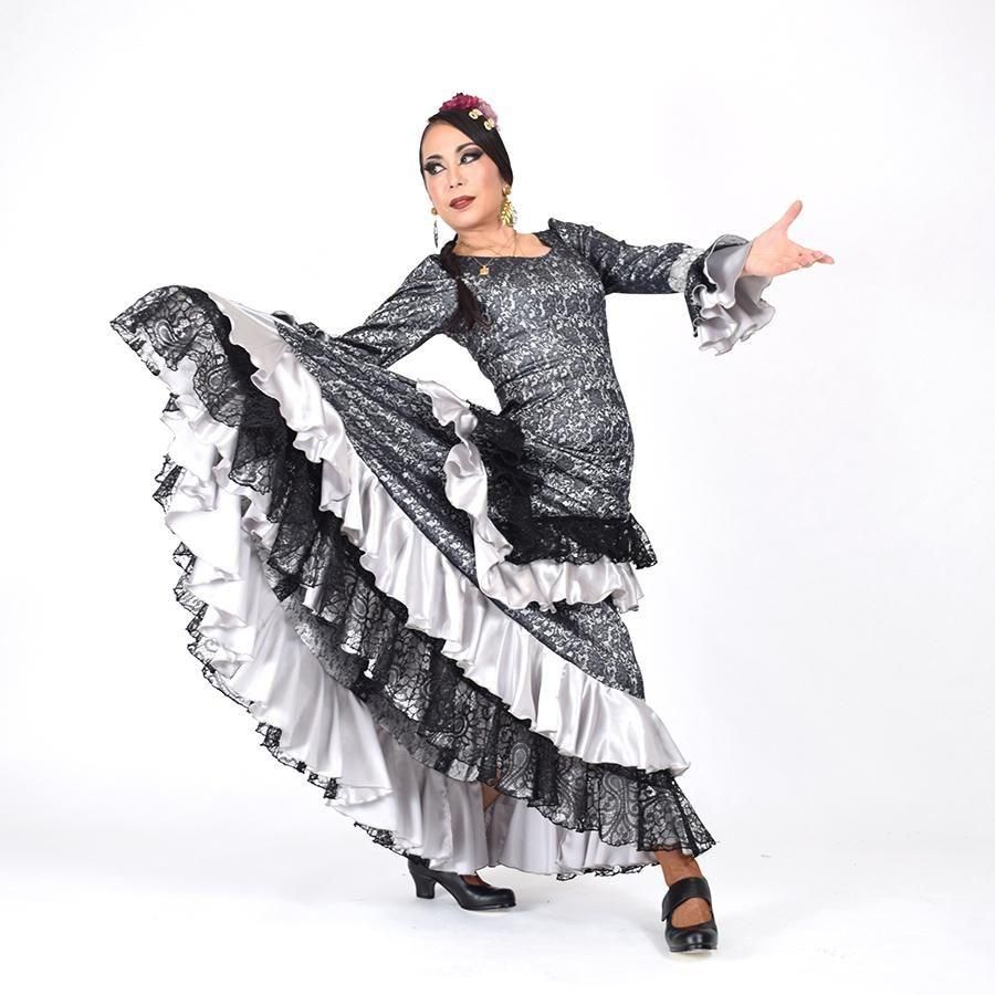 フラメンコの衣装、ドレス、ワンピースならMariQuitaで。