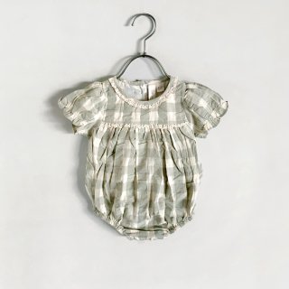 Little Cotton Clothes | Emilie Romper - seersucker gingham in seagrass | 12-18m のみ