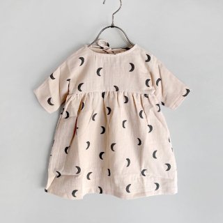 <img class='new_mark_img1' src='https://img.shop-pro.jp/img/new/icons7.gif' style='border:none;display:inline;margin:0px;padding:0px;width:auto;' />organic zoo | Pebble Midnight Bella Dress | 1-2y3-4y