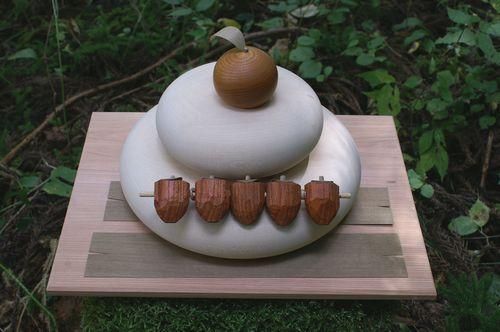 お鏡様 大 (木製鏡餅) - 工房菜や|天然木のスプーン・木の お鏡様 大 (木製鏡餅) - 工房菜や|天然木のスプーン・木の
