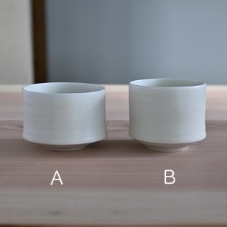 土井善男　緑白釉筒鉢　A φ10cm  H7.5cm　 B φ9cm  H8cm