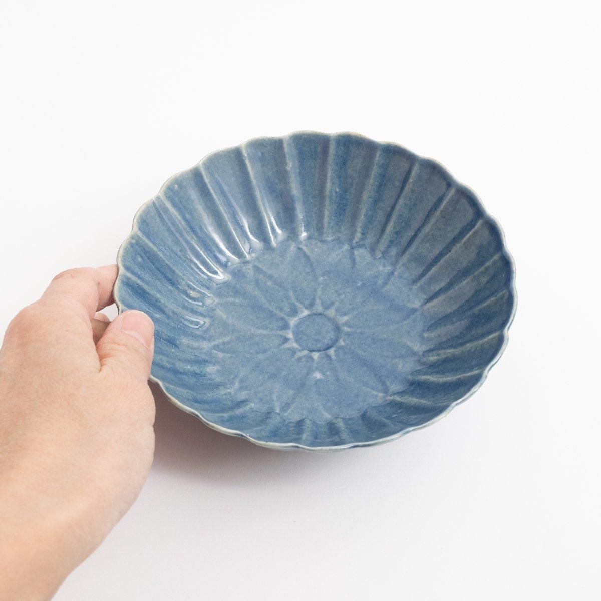 柳川謙治 薄瑠璃菊華輪花5寸鉢 φ14.5cm H4.8cm| 百福オンライン 柳川謙治 薄瑠璃菊華輪花5寸鉢 φ14.5cm H4.8cm| 百福オンライン