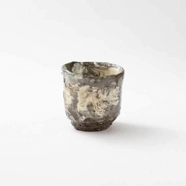 水谷渉　天草石白楽ぐい呑　唐津　楽　酒器　ぐい呑　盃　酒碗　新品未使用　本物保証 水谷渉 天草石白楽ぐい呑 唐津 楽 酒器 ぐい呑 盃 酒碗 新品未