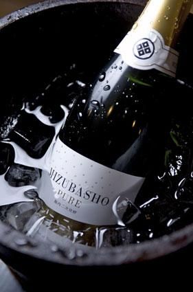 水芭蕉 -MIZUBASHO PURE-(専用箱入) 720ml 商品詳細｜全国の