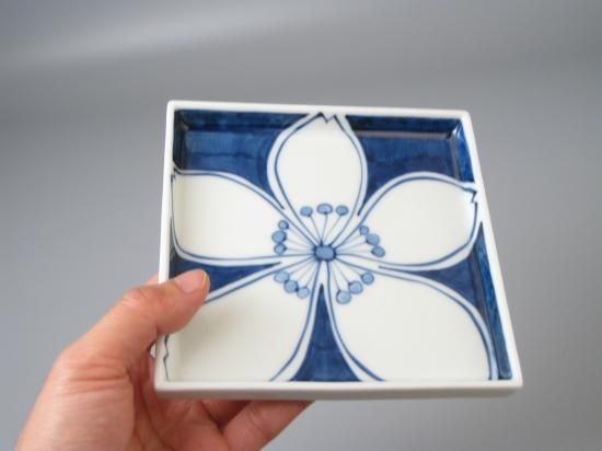 有田焼　真右衛門窯　額皿　桜 有田焼真右衛門窯額皿桜