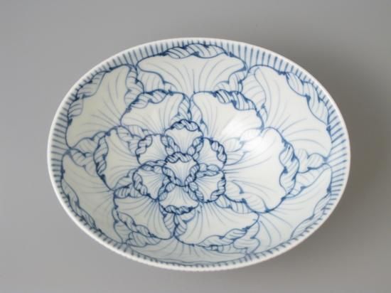 有田焼　そうた窯　花弁紋(青) 楕円鉢(大) ペア 有田焼 花弁紋（青）or（赤）楕円鉢（大） - 有田焼 八右衛門窯