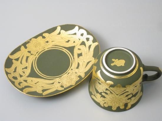 琥山作 金箔花絵 C/S - 有田焼 八右衛門窯 大慶 公式オンライン