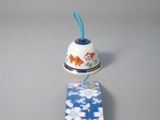 有田焼 花柄風鈴 Kmaoyuさま 有田焼】風鈴（金魚） - 有田焼 八右衛門窯 大慶 公式オンライン