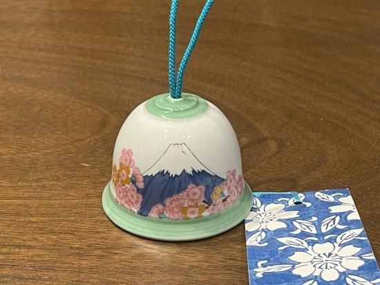 有田焼 花柄風鈴 Kmaoyuさま 有田焼の風鈴で日本の夏の音色を！