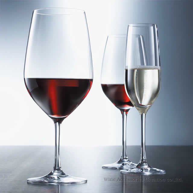 ショット・ツヴィーゼル (SCHOTT ZWIESEL) ヴィーニャ ボルドー（カベルネメルロー） マシンメイド ワイングラス ２脚セット | ワイン  | ワイングラス | ワイン・アクセサリーズ・クリエイション