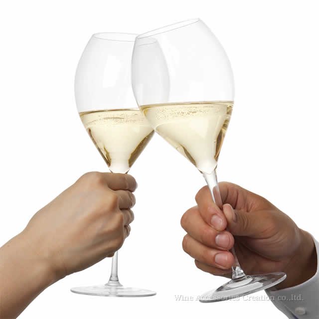 香りを引き出すシャンパン用グラス  ワイン  ワイングッズ  ワイン・アクセサリーズ・クリエイション