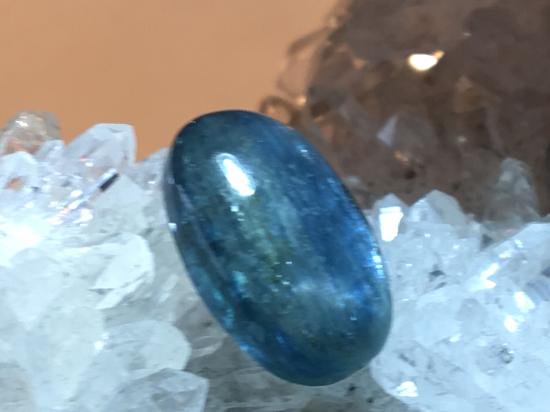 バイカラー☆ブルーグリーンカイヤナイト・ルース 14.5mm - stone-planet
