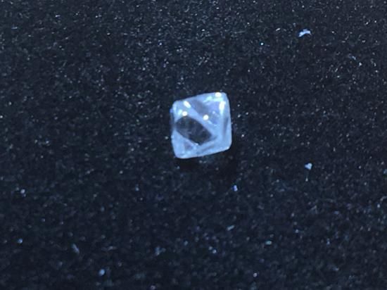 レア☆ダイヤモンド八面体原石（ソーヤブル）未研磨 0.17ct