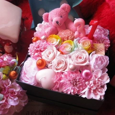 高級プリザーブドフラワー】8色ラッピングリボン付きレインボーローズ