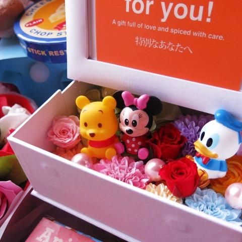 ディズニー 花付き 写真立て 箱を開けるとスマイルプレゼント
