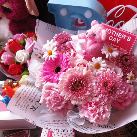 誕生日プレゼント 彼女 花束 ピンクベアー 可愛いフラワーアレンジメント