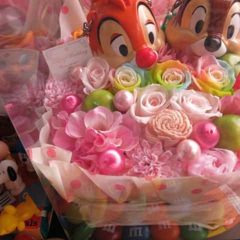 激レア☆CROWN TRIFARI☆カラフルエナメル☆虹色フラワーブーケブローチ フラワーリースブローチ | tilia