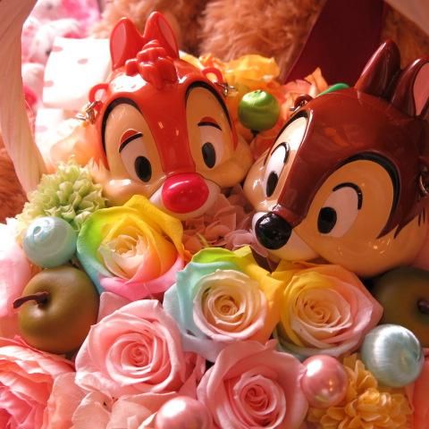 チップ デール入り 花 ディズニーのフラワーギフト レインボー