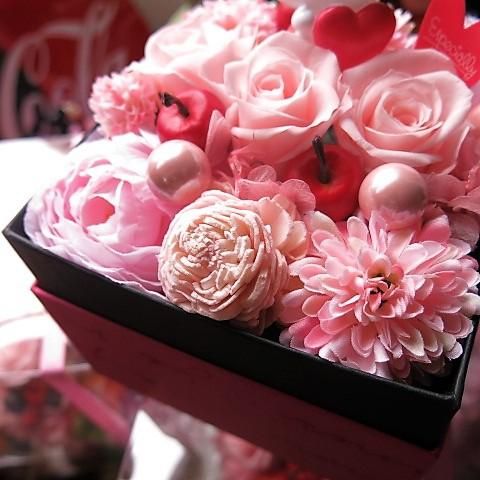 キティ入り 花束風 ギフト プリザーブドフラワー入り