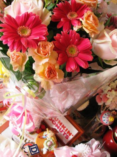 送別会 花束 プレゼント 花 色んなお花で可愛い お花はデザイナーにおまかせカラフル花束