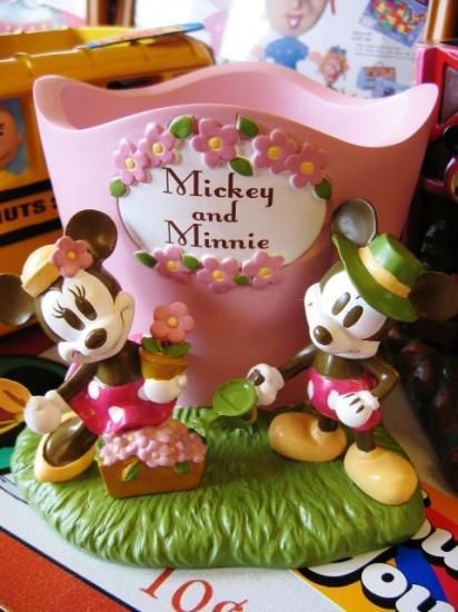 ディズニー フラワーギフト 花 ミッキー ミニー ピンクのプランターのプリザーブドフラワー ディズニー フラワーギフト 花 ミッキー ミニー ピンクのプランターのプリザーブドフラワー