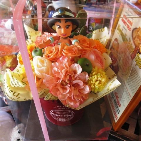 ディズニー アラジン ジャスミン フラワーギフト ジャスミン フィギュア 入りプリザーブドフラワー ディズニー アラジン ジャスミン フラワーギフト ジャスミン フィギュア 入りプリザーブドフラワー