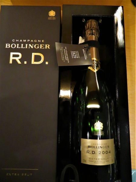ボランジェ RD 2004 木箱付き と グランダネ