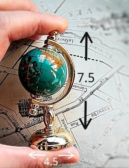 天然石 地球儀 ラピスラズリ 天然石の象嵌地球儀 高さ24cm 螺鈿 ラピスラズリ – smileantiques