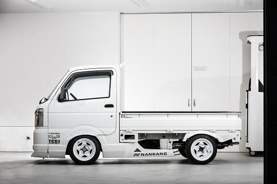 注目の キャリィDA16T後期用ステップランニングボード無塗装品前期 パーツ