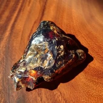 パワーストーン 原石 アンバー（琥珀）105g №589 とれれ