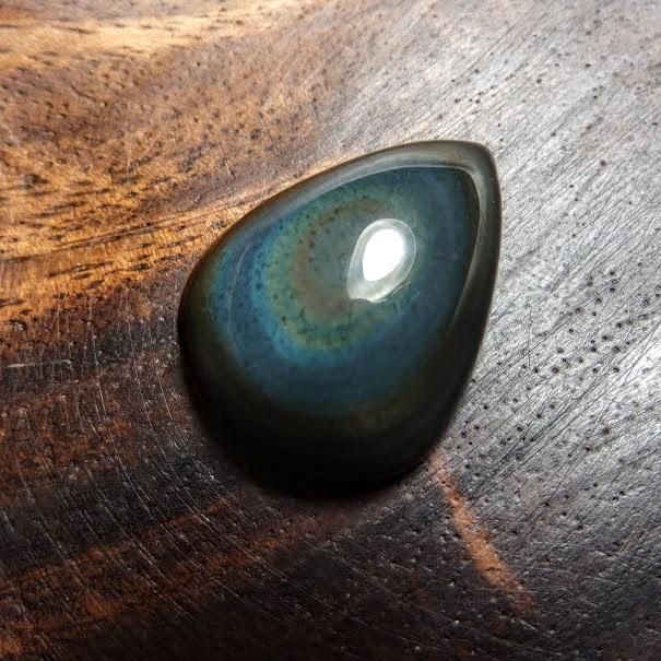 レインボーオブシディアン 黒曜石 深淵をのぞく時 メキシコ産 29mm ルース カボション 天然石 パワーストーンのルース クリスタル 原石 鉱物 Stone Marble