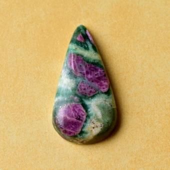ルビー イン ゾイサイト - Stone marble