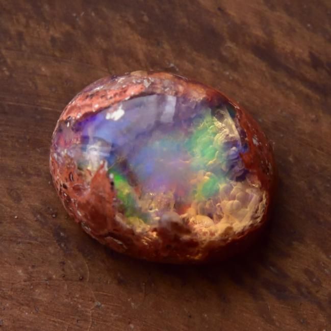 カンテラオパール ファイヤーオパール 虹の洞窟 メキシコ産 5cts ルース カボション 天然石 パワーストーンのルース クリスタル 原石 鉱物 Stone Marble
