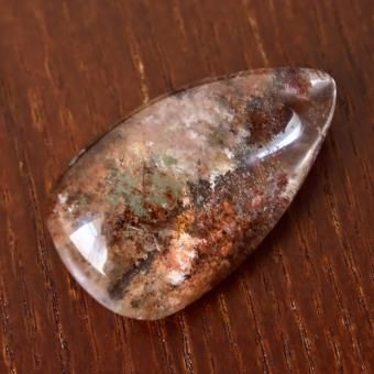 ガーデンクォーツ(庭園水晶) - 天然石・パワーストーンの ガーデンクォーツ(庭園水晶) - 天然石・パワーストーンの