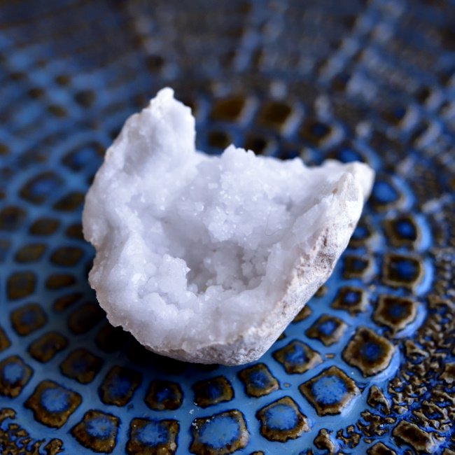 水晶ジオード Crystal druzy モロッコ産 21ｇ/ 鉱物・結晶原石