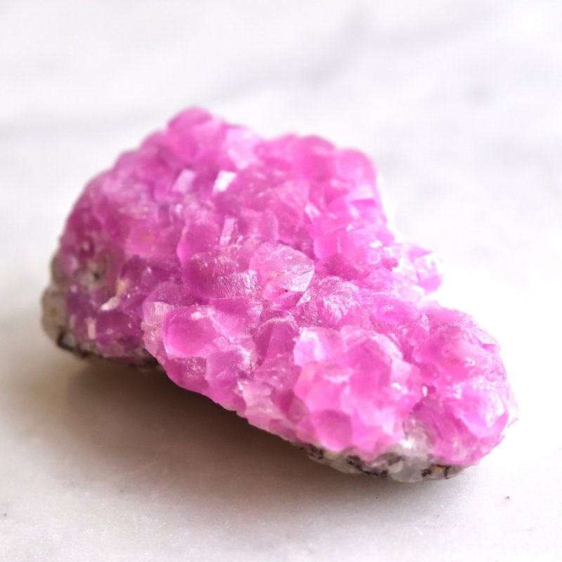 ピンク・コバルトカルサイト 豊穣 モロッコ産 41.5g/ 鉱物・結晶原石