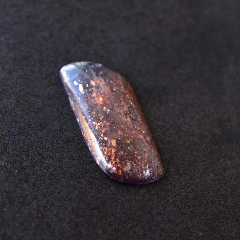 アイオライト・サンストーン Violet star 7cts./ ルース・カボション