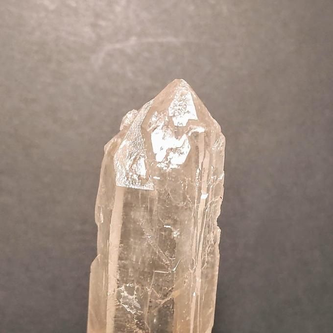 カテドラル　水晶　ブラジル産　レコードキーパー ブラジル産クリスタル（カテドラルライブラリー・レコード