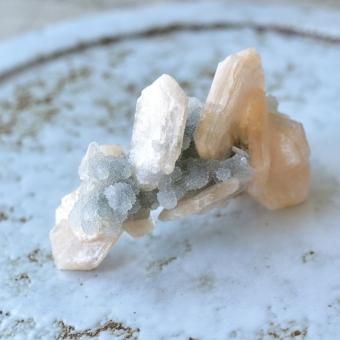 スティルバイト（束沸石）クラスター（未加工原石、群晶