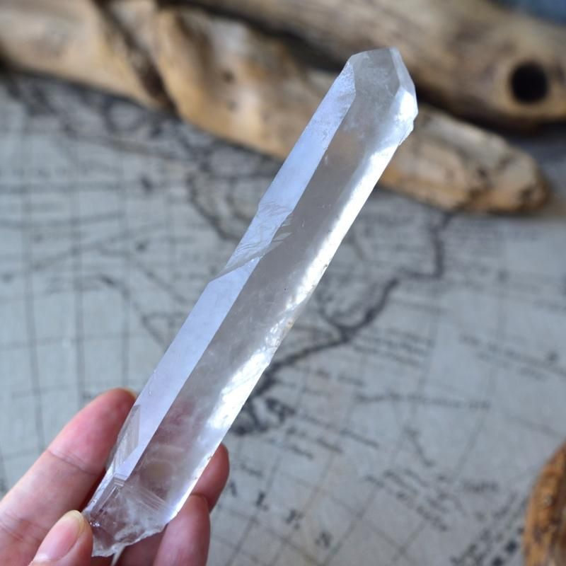 ブラジル産 レムリアンシード 水晶ポイント 146g