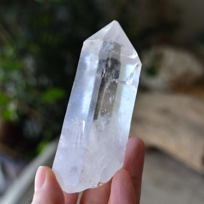 モンドクォーツ イシス タンザニア産 189g/ ポイント水晶