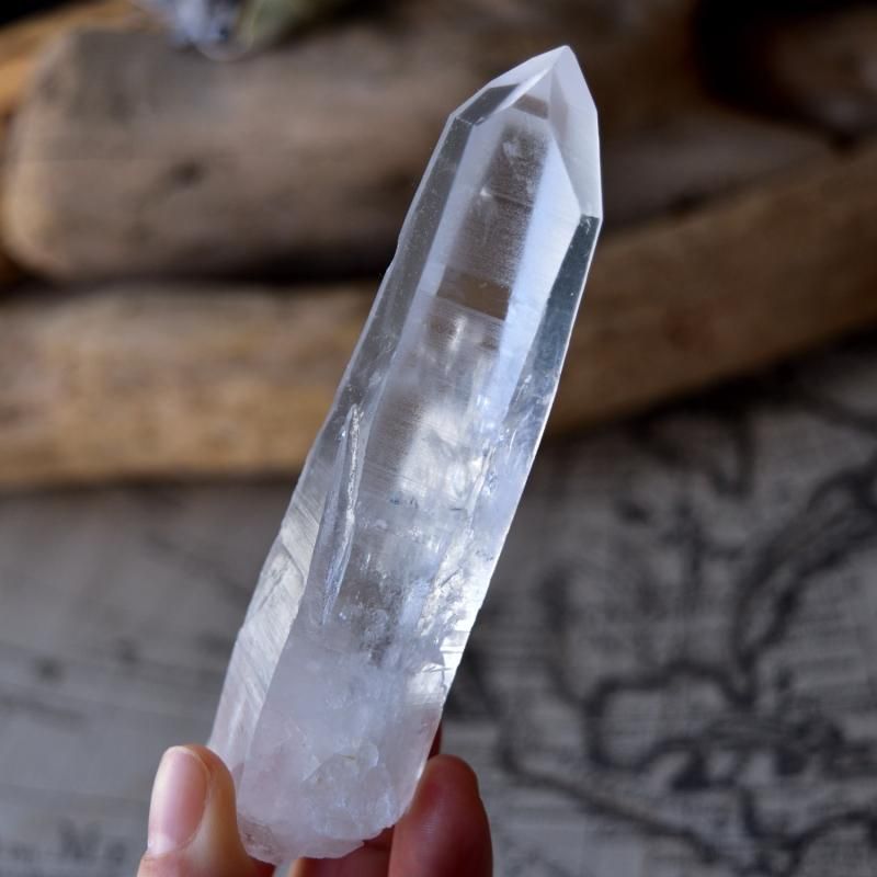 スカルドゥ産 水晶 原石 ヒマラヤ水晶 レムリアンシードクリスタル