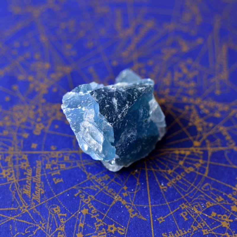 ブルー・フローライト（蛍石） Fantastic Blue 中国産 36g/鉱物・結晶