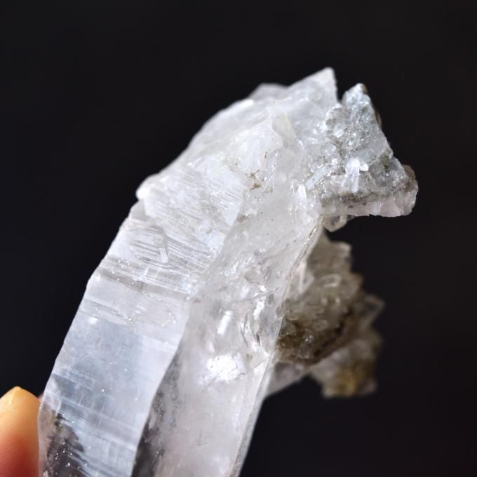 高千穂岩戸水晶 貫入 ブリッジ クローライト・イン・クォーツ